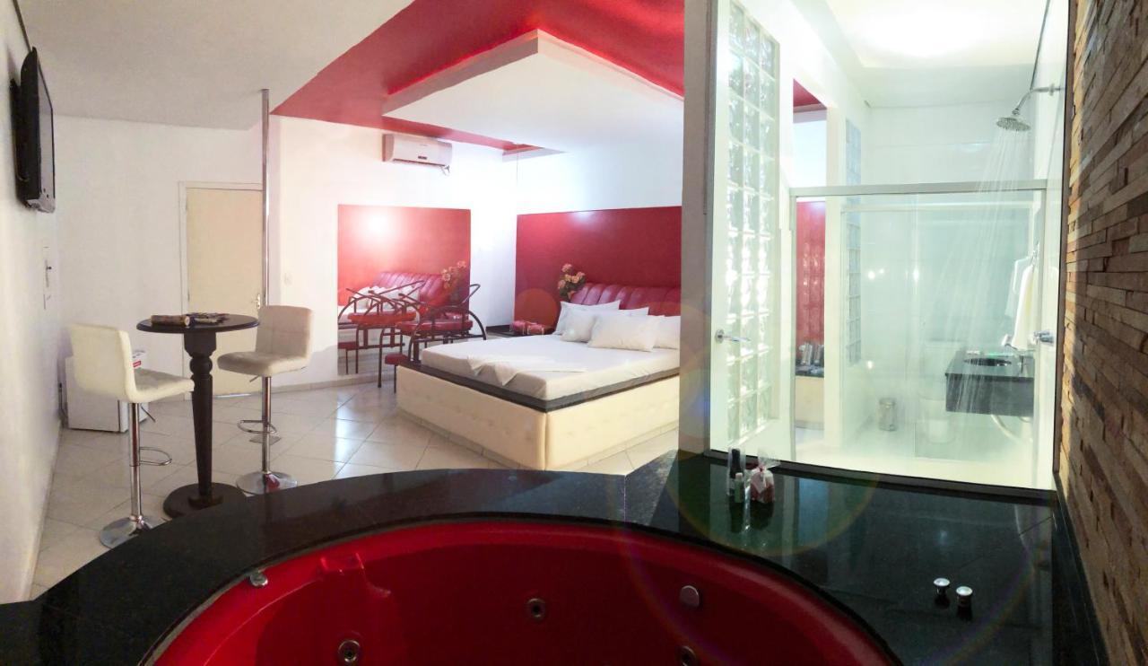 Motel Anonimus باسو فوندو المظهر الخارجي الصورة
