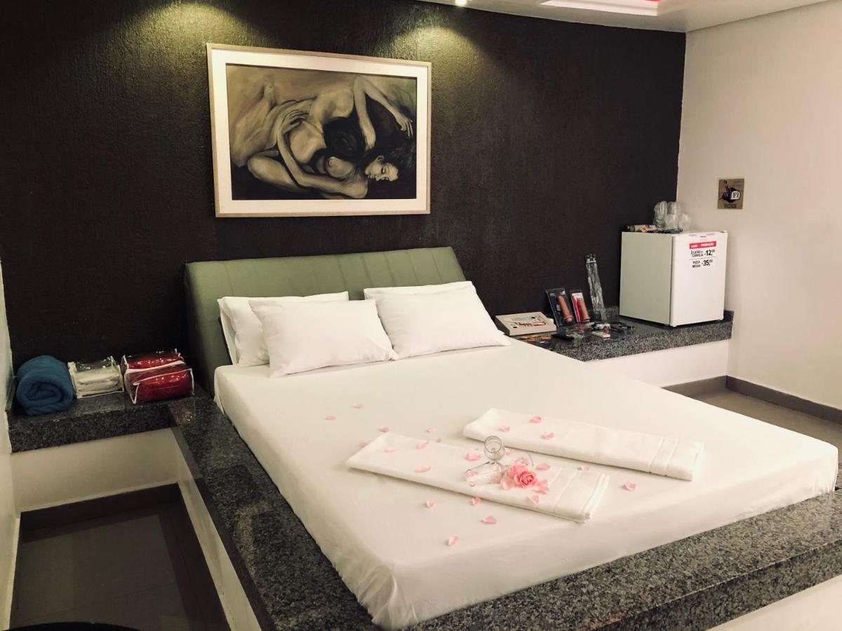 Motel Anonimus باسو فوندو المظهر الخارجي الصورة