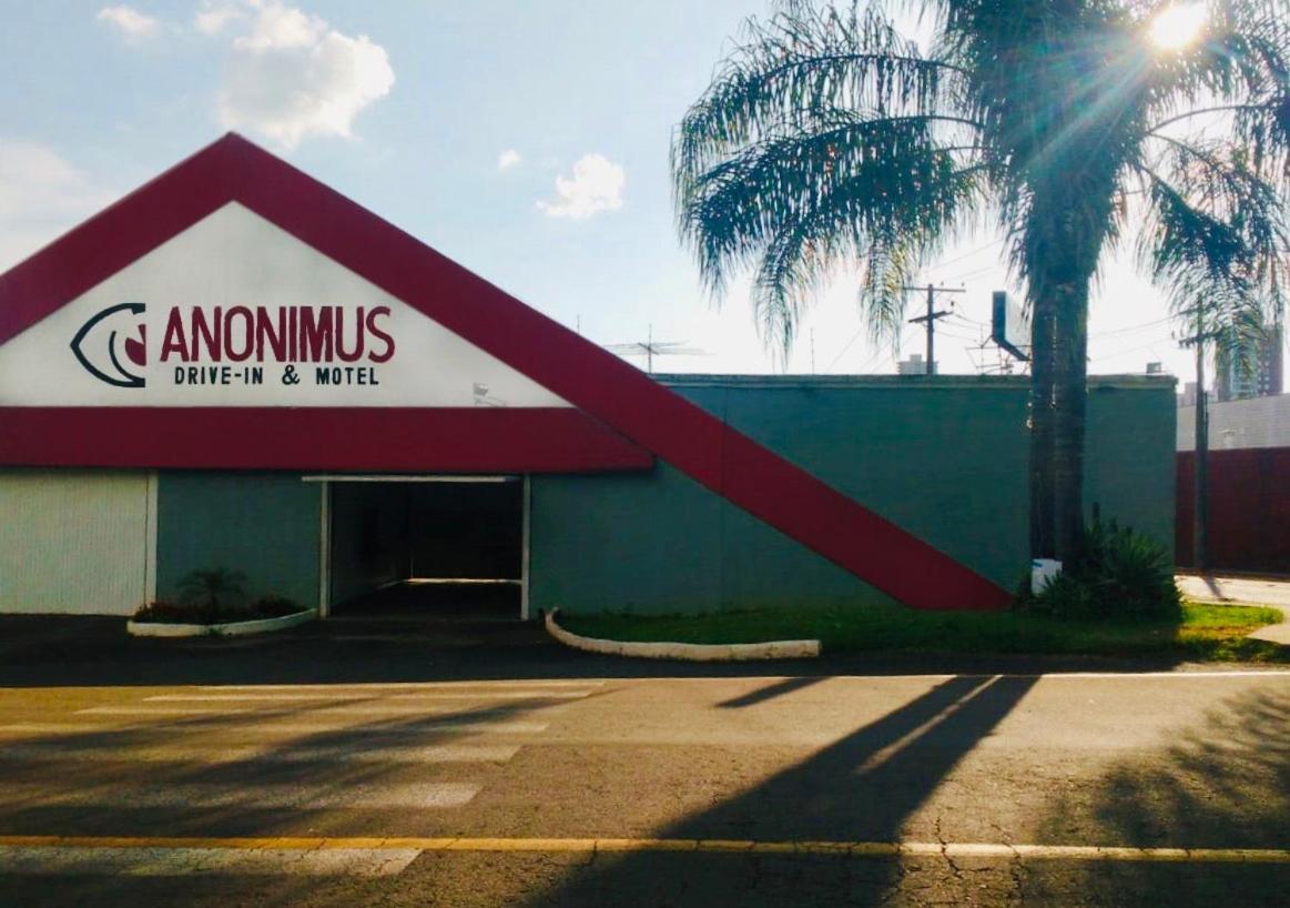 Motel Anonimus باسو فوندو المظهر الخارجي الصورة
